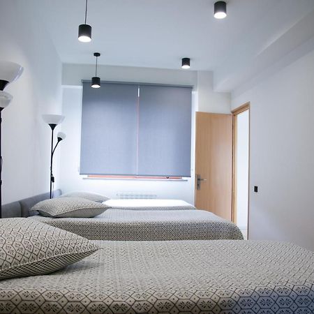 Kasa Guesthouse Gjoemri Buitenkant foto
