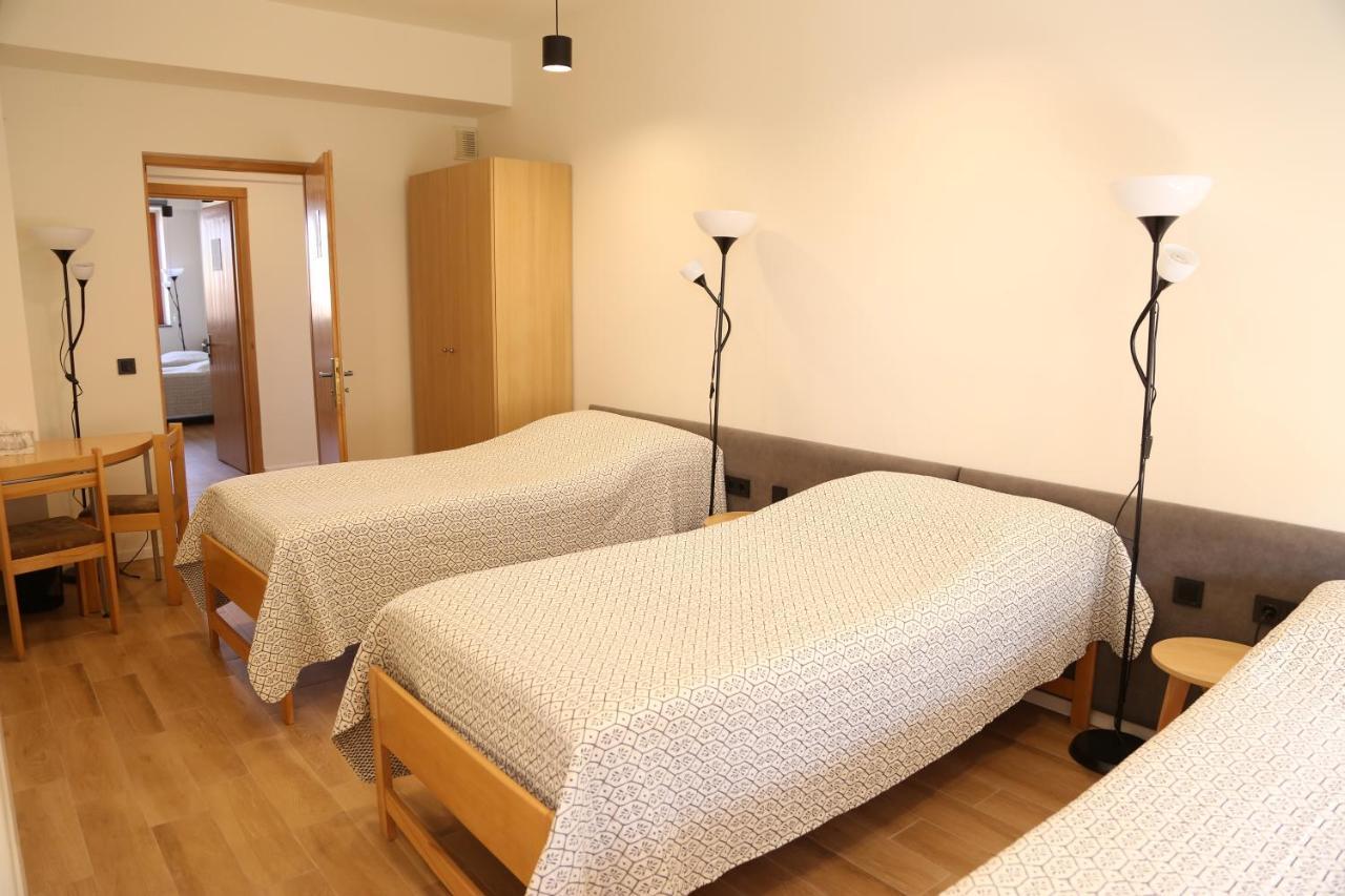Kasa Guesthouse Gjoemri Buitenkant foto
